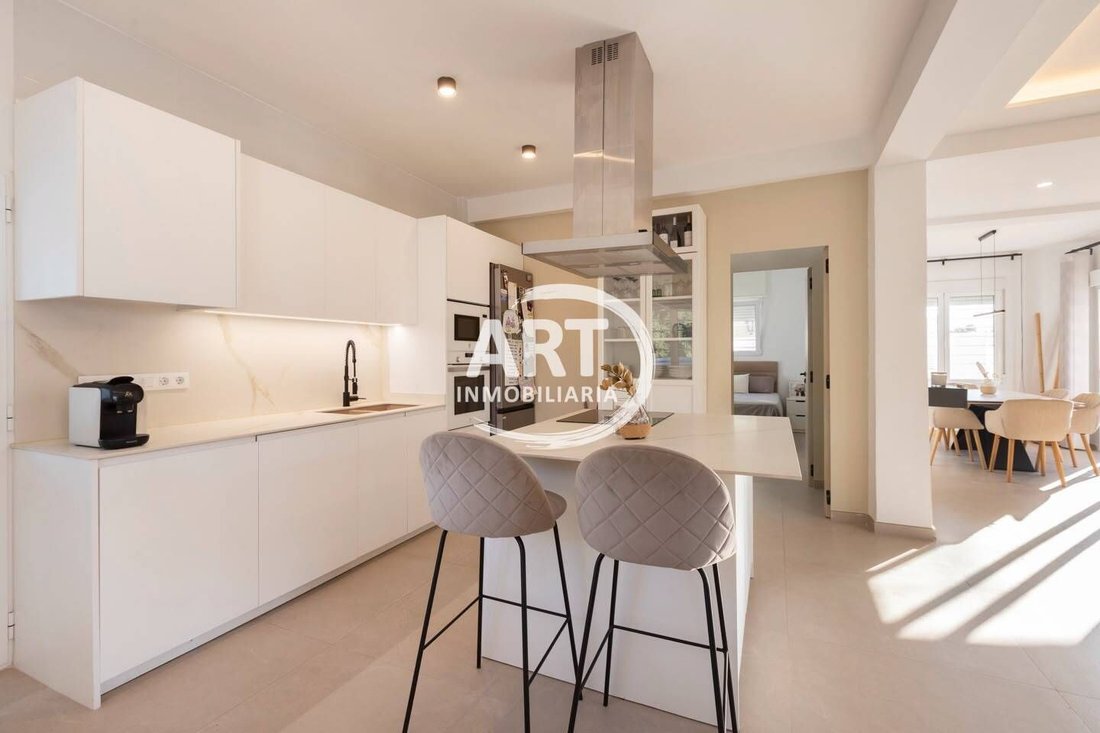 Chalet in L'Eliana, Land Valencia, Spanien 4 - 19146884