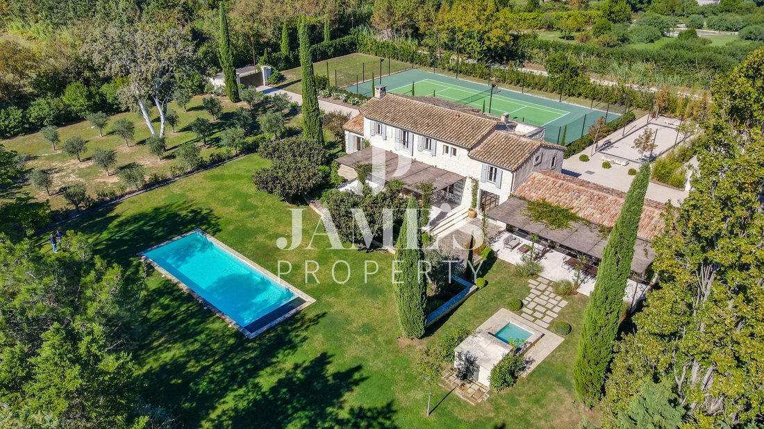 House in Maussane-les-Alpilles, Provence-Alpes-Côte d'Azur, France 3 - 19136484