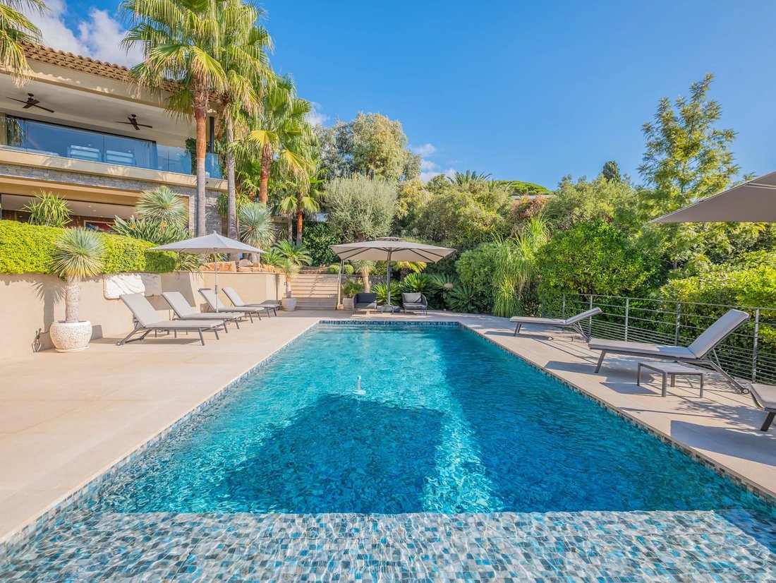 Villa en Ville-Les Saquedes-Le Bouillonnet, Sainte-Maxime, Francia 3 - 19145454