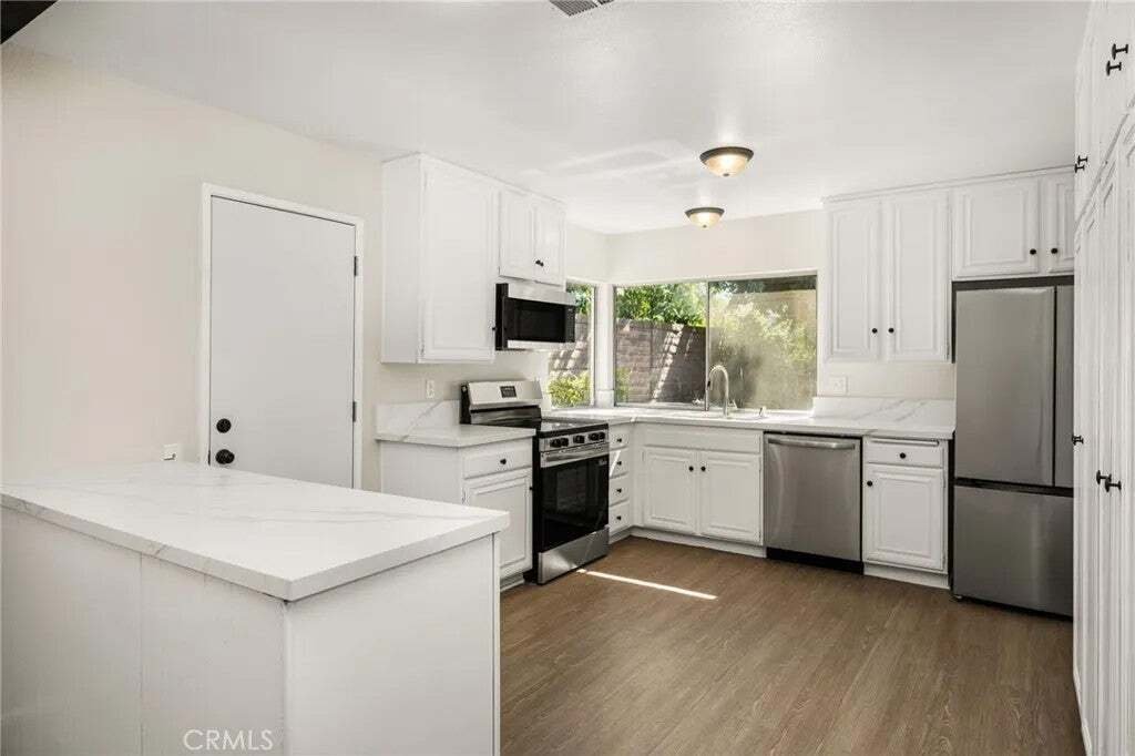 House in Mission Viejo, California, United States 4 - 19147695