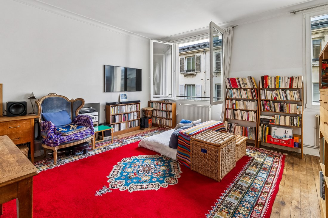 Apartment in République - Saint Ambroise, Paris, Ile-de-France 3 - 19145556