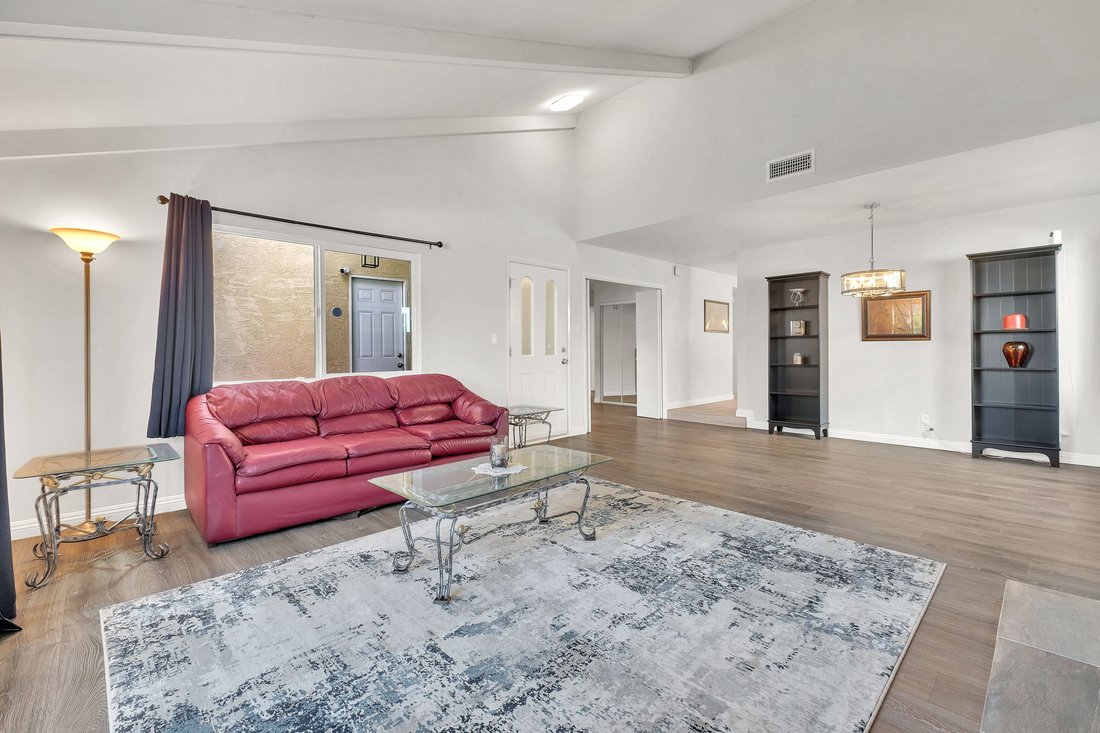 Casa a Carson, California, Stati Uniti 3 - 19146214