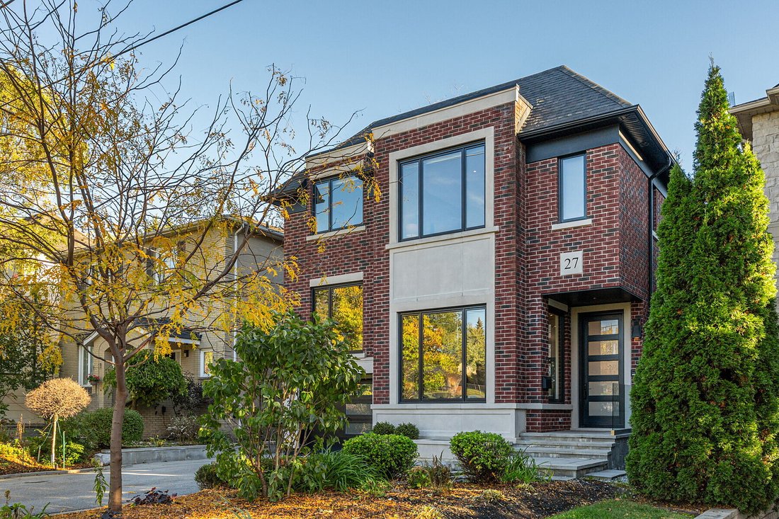 House in Toronto, Ontario, Canada 3 - 19146269