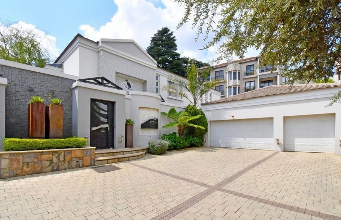 Apartment in Sandton, Gauteng, South Africa 3 - 19148572