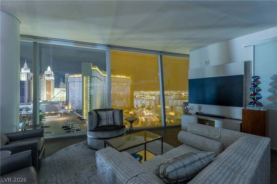 House in Las Vegas, Nevada, United States 2 - 19146841