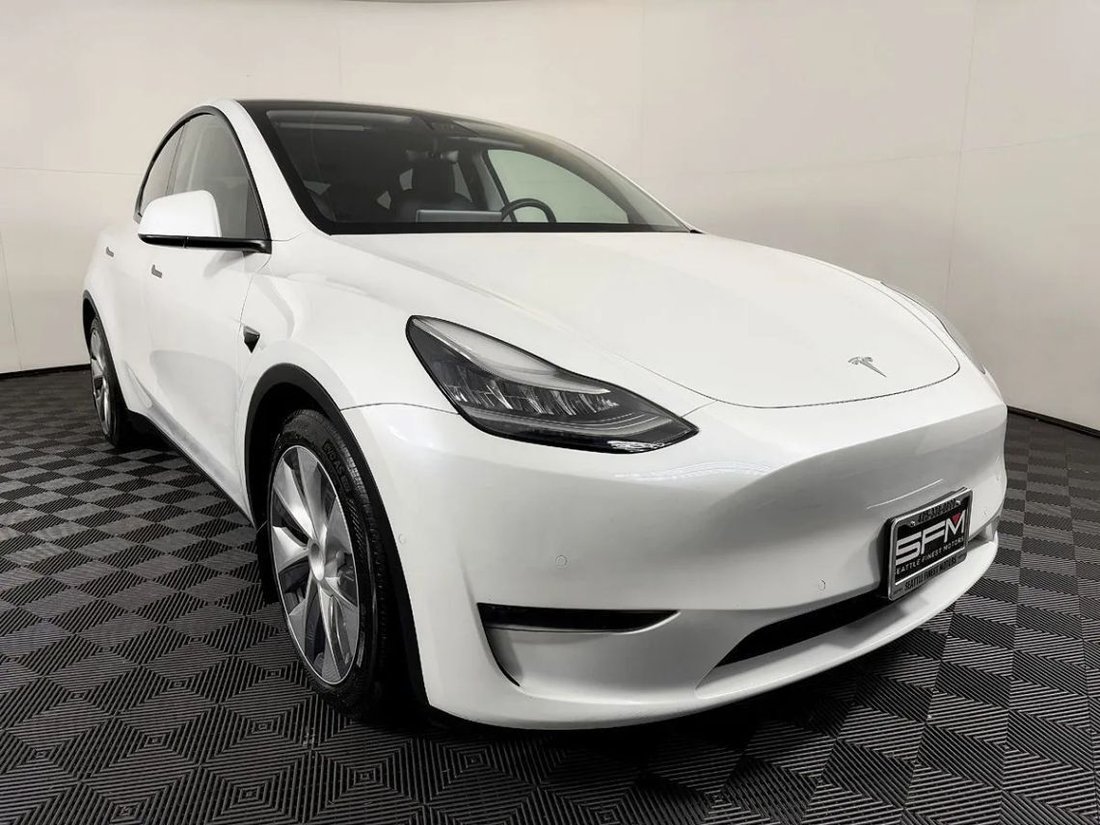 Suv in Lynnwood, WA, United States 5 - 19145767