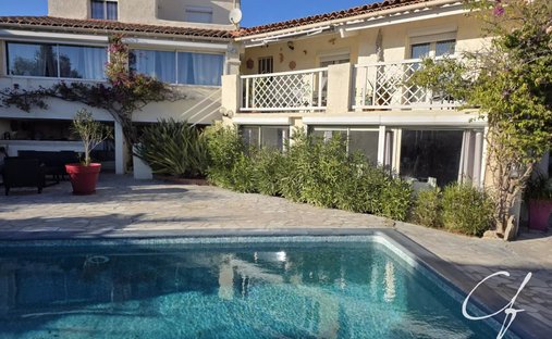 Casa a Aiguebonne, Saint-Raphaël, Francia 1