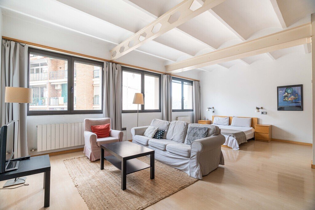 Apartment in Eixample, Barcelona, Spain 4 - 19148236