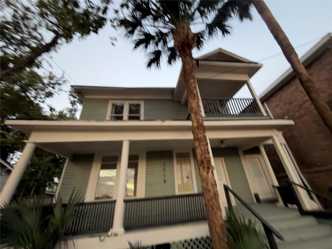 Houston, Texas, United States 2 - 19147978