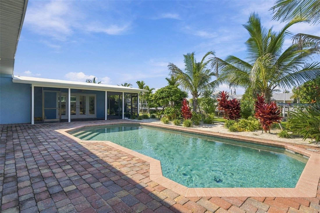 Casa a Holmes Beach, Florida, Stati Uniti 3 - 19147747