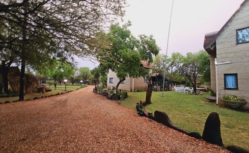 Rancho en Municipio local de Rustenburg, Noroeste, Sudáfrica 1