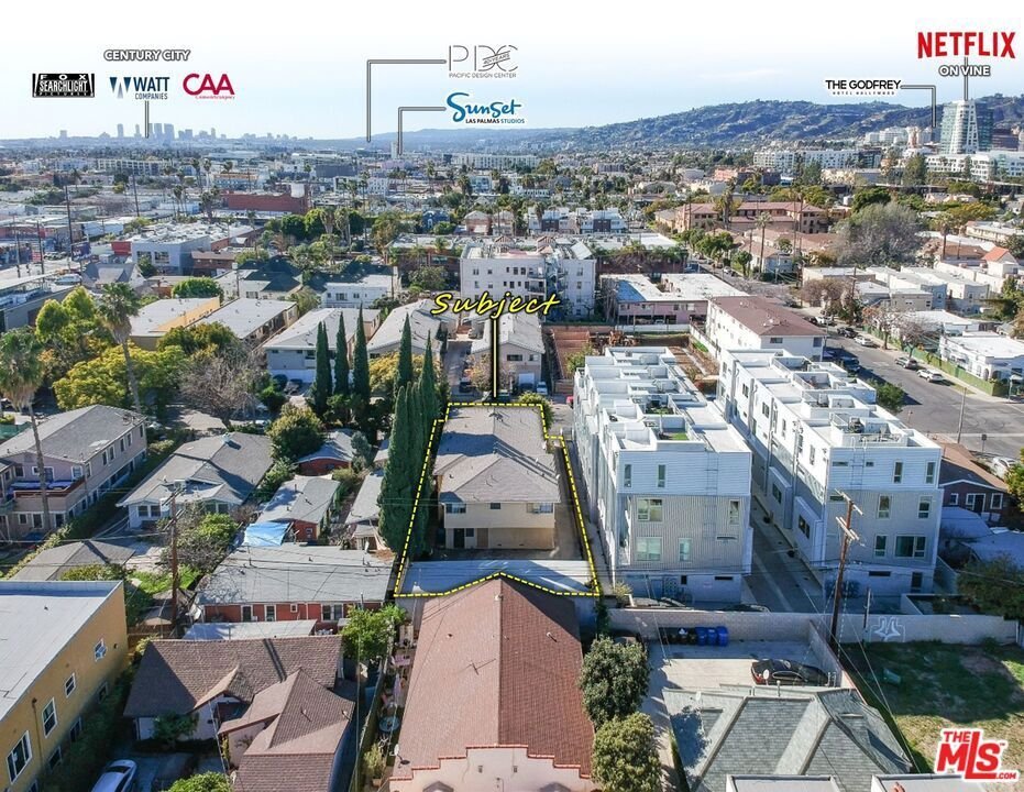 Los Angeles, California, United States 2 - 19146911