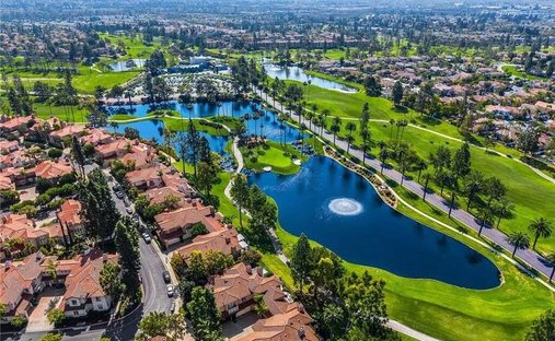 Townhouse en Tustin, California, Estados Unidos 1