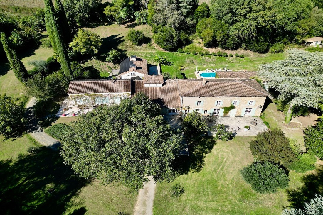 House in Uzès, Occitania, France 1 - 19148165