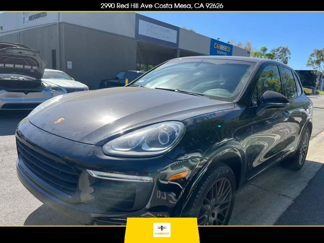 Suv in Costa Mesa, CA, United States 1 - 19149016