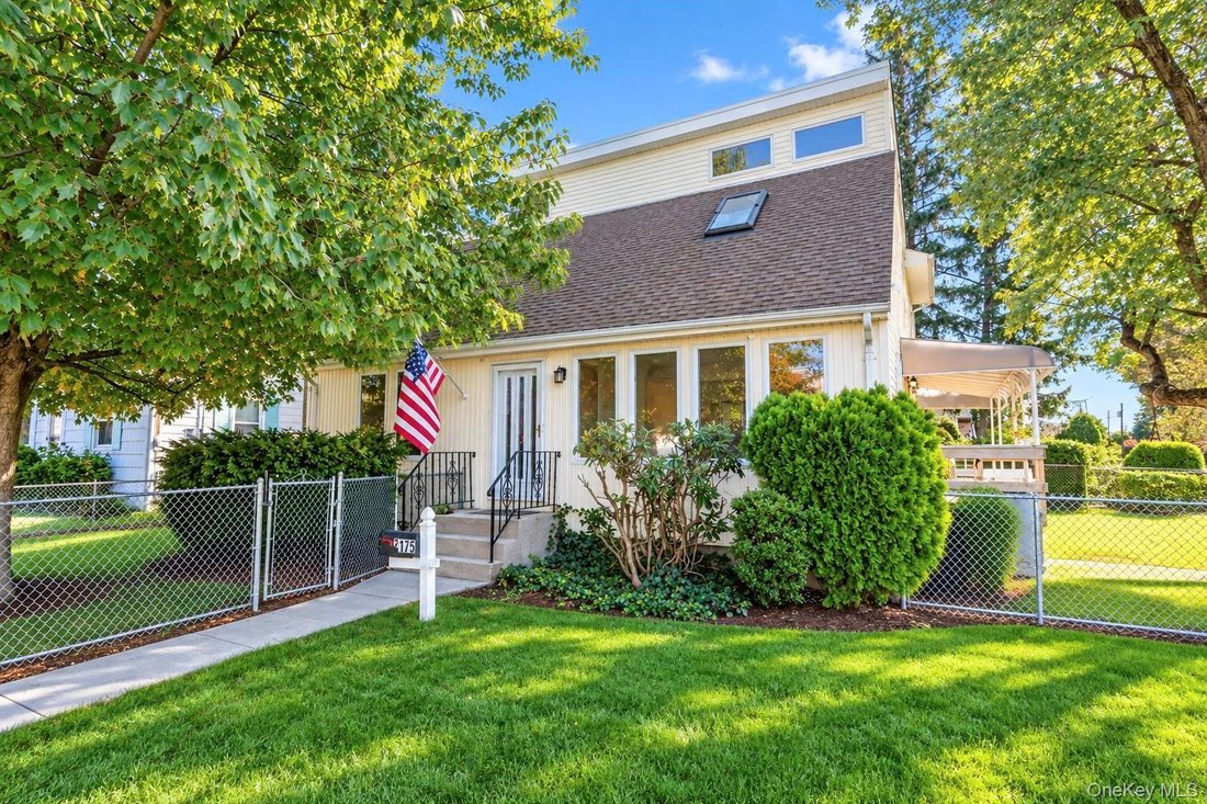 Haus in East Meadow, New York, Vereinigte Staaten 2 - 19147383