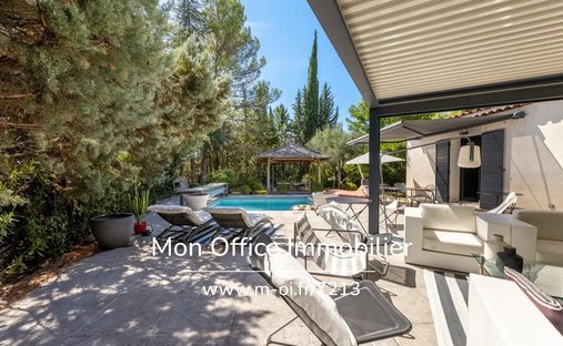 Maison à Mazenod-Bellevue-Saint Donat-Banon, Aix-en-Provence, France 1
