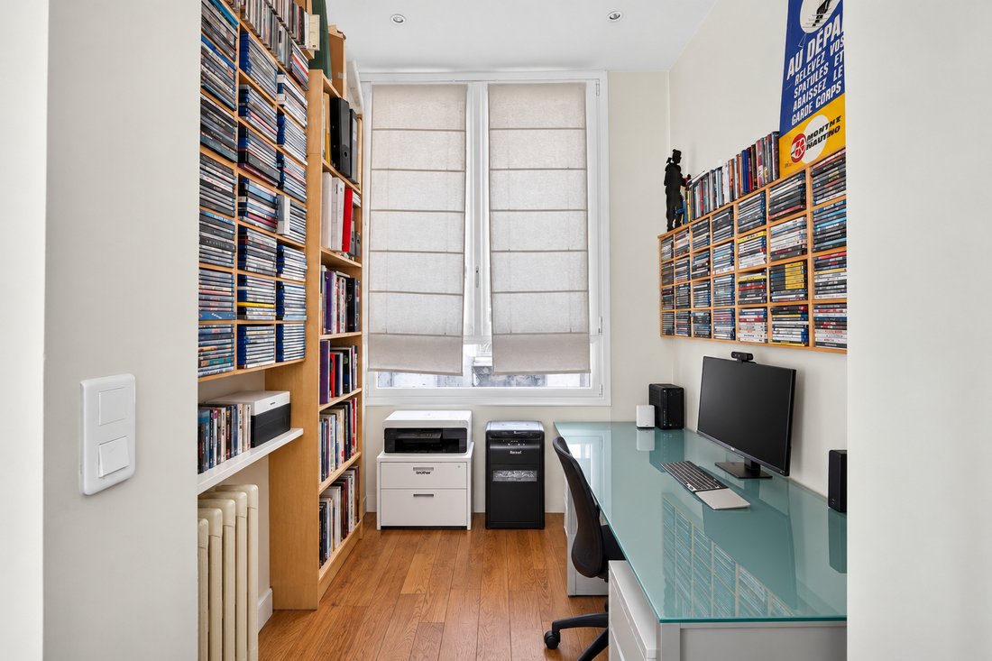 Wohnung in Europa, Paris 8e Arrondissement, Paris 5 - 19149161