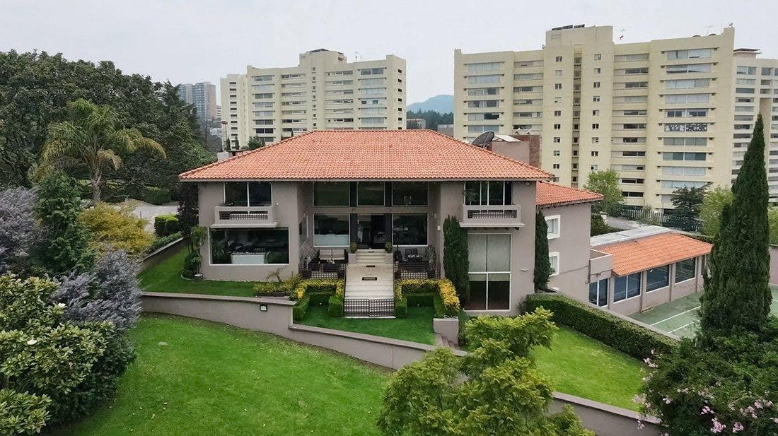 House in Naucalpan de Juárez, State of Mexico, Mexico 1 - 19146491