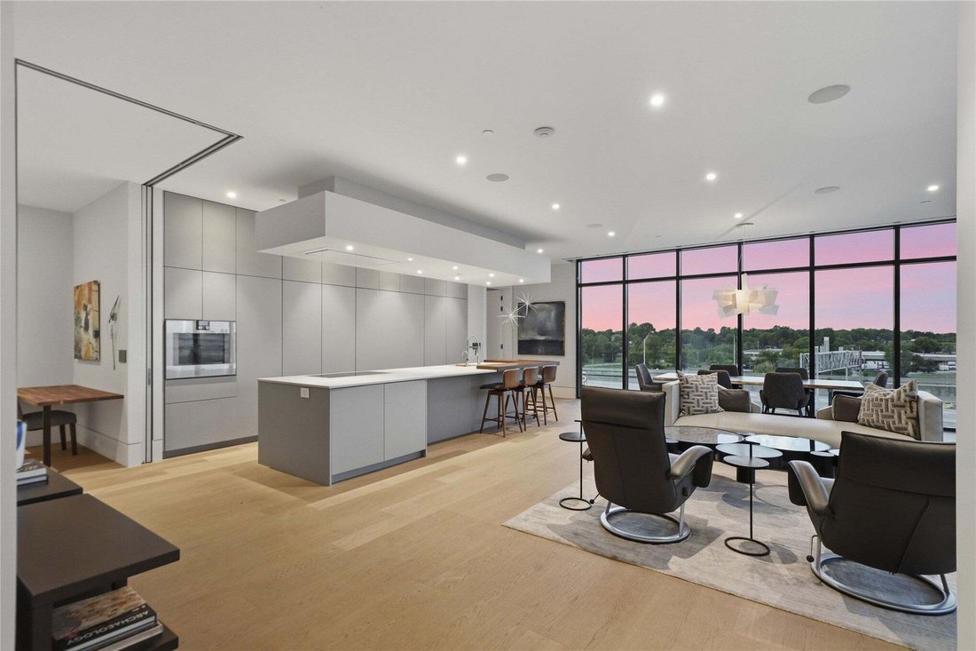 Condo in Tulsa, Oklahoma, United States 5 - 19147118