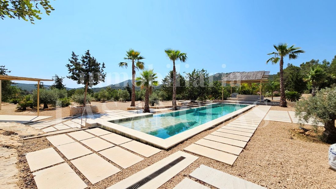Villa a Sant Carles de Peralta, Santa Eulària des Riu, Isole Baleari 3 - 19147151