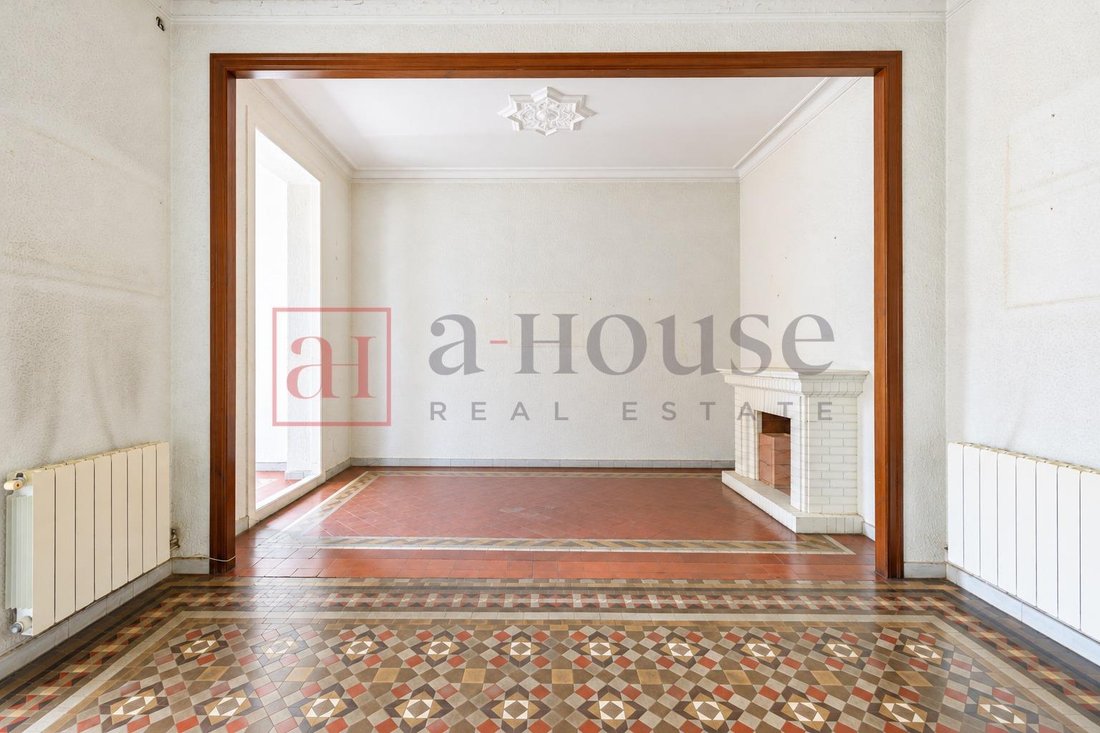 Apartment in Eixample, Barcelona, Spain 3 - 18314397
