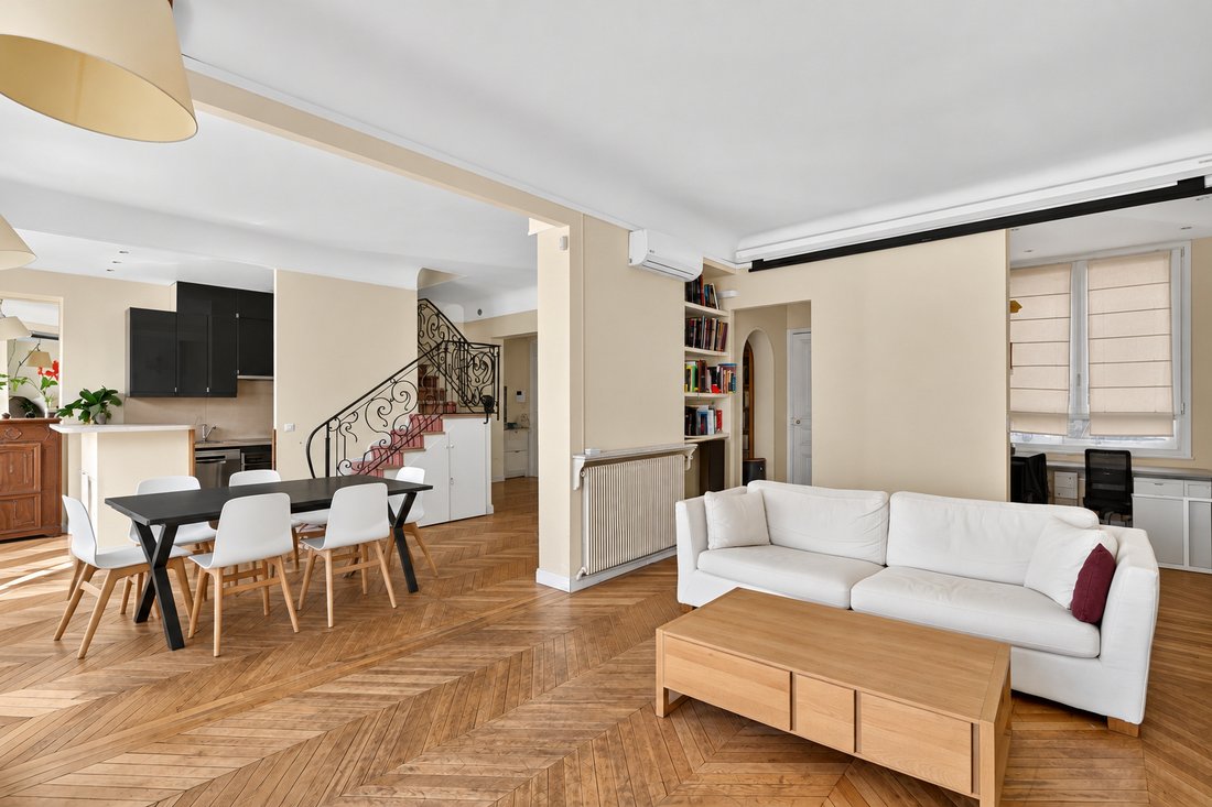 Wohnung in Europa, Paris 8e Arrondissement, Paris 2 - 19149161