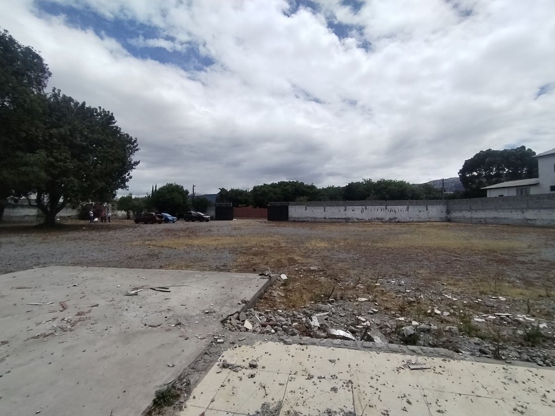 Terreno en Quito, Pichincha, Ecuador 3 - 19145794