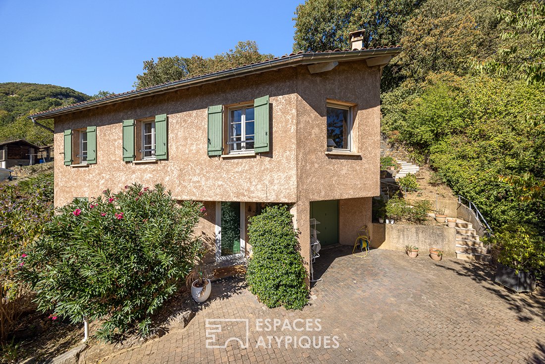 Villa à Couzon-au-Mont-d'Or, Auvergne-Rhône-Alpes, France 1 - 19149169