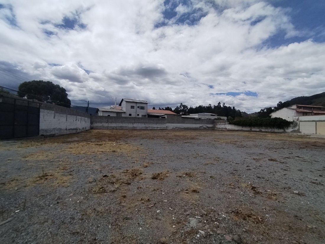 Terreno en Quito, Pichincha, Ecuador 5 - 19145794