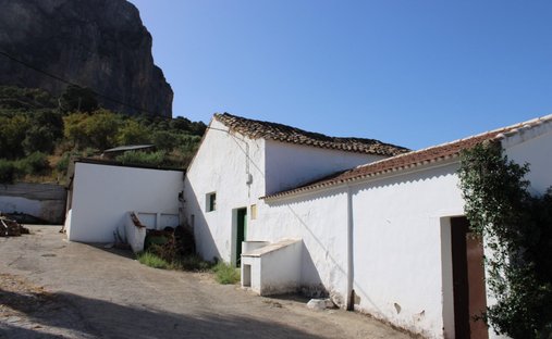 Country House in El Gastor, Andalusia, Spain 1