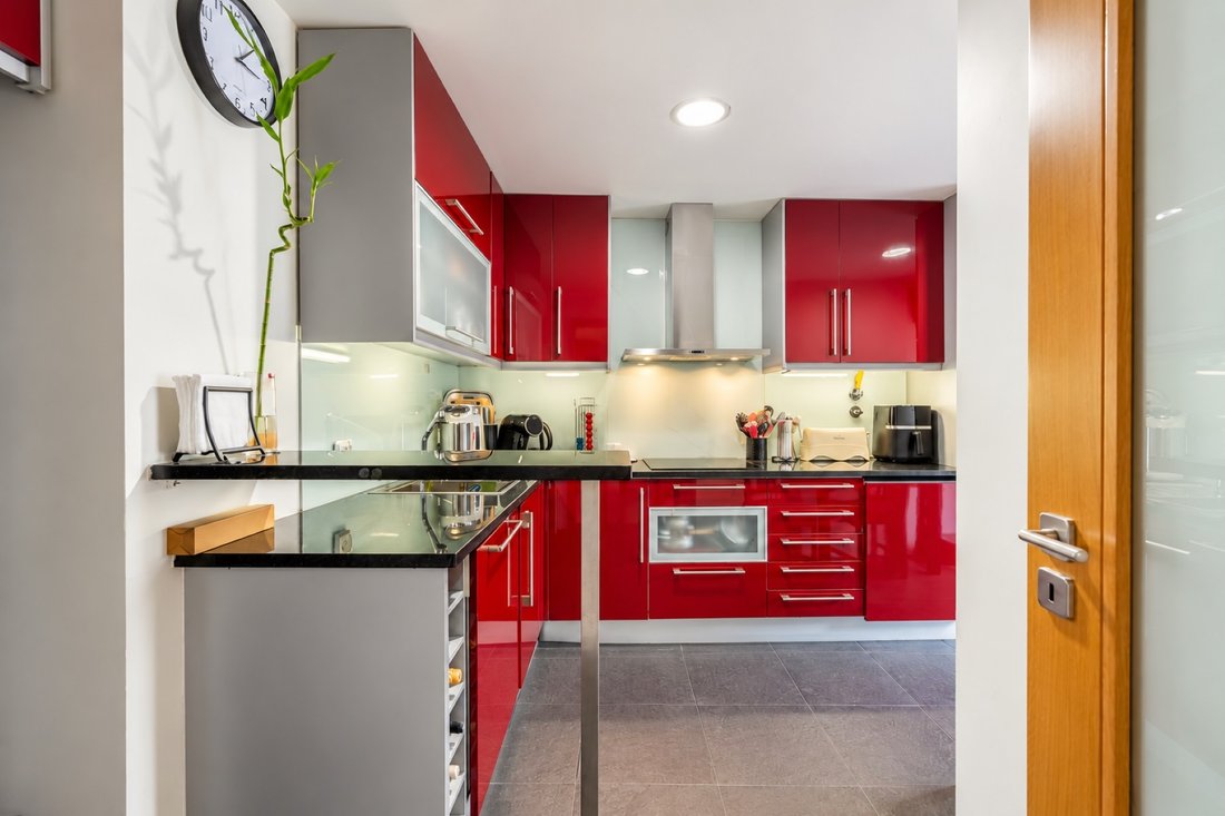 Apartment in Arroios, Lisbon, Portugal 5 - 18806263