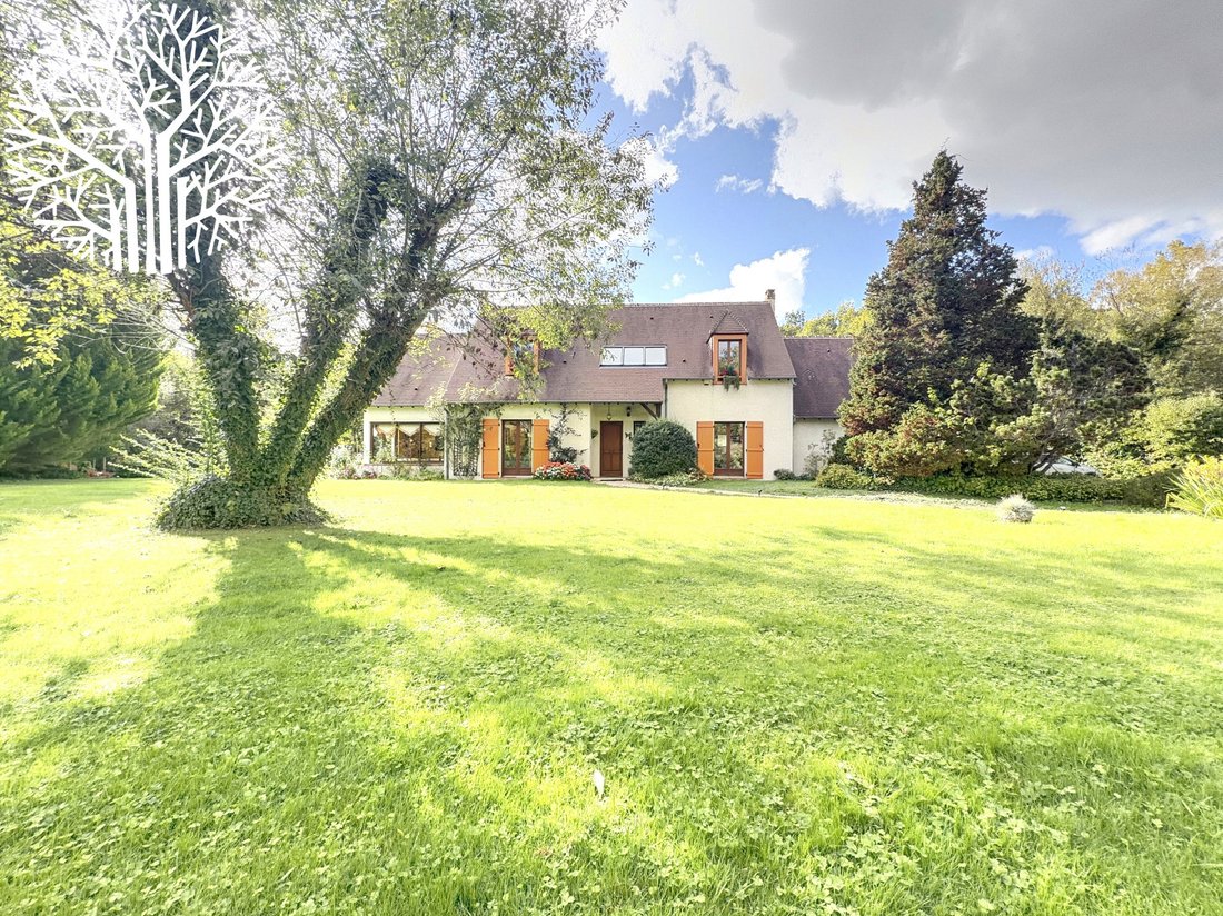 House in Noisy-sur-Ecole, Ile-de-France, France 3 - 19148456