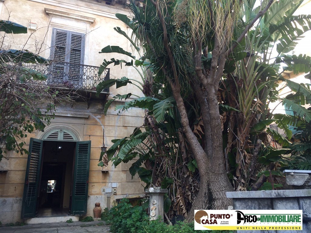 Villa in Zisa, Palermo, Italy 3 - 19146762