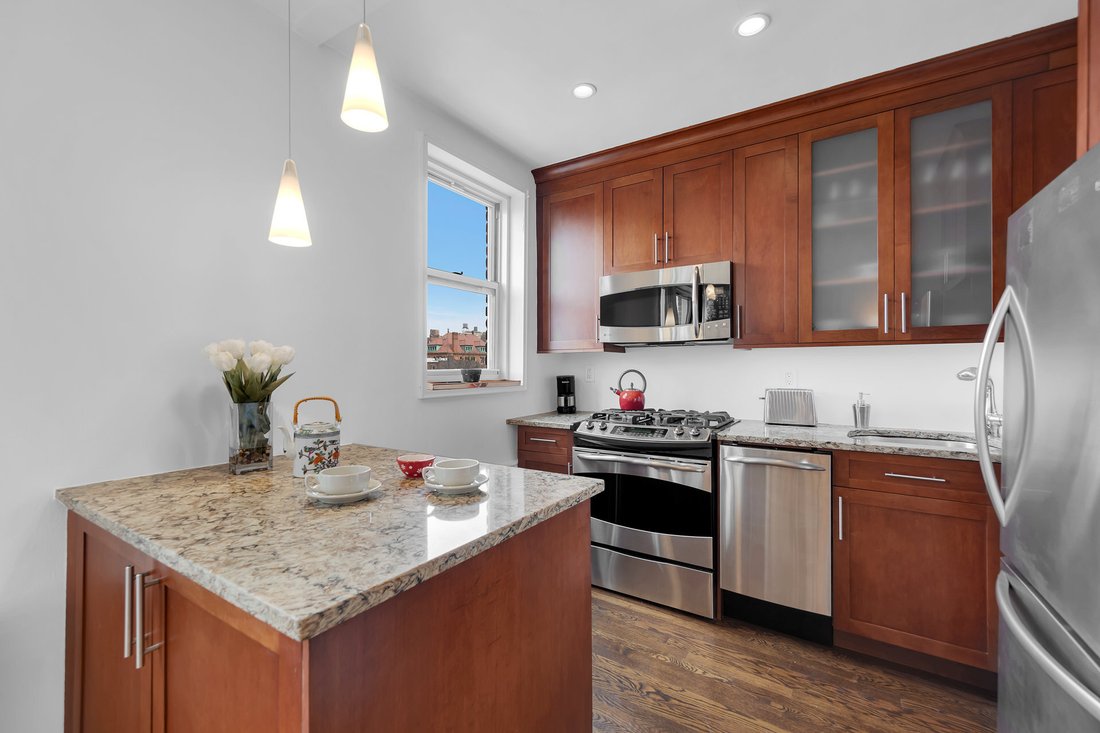 Co Op in New York, New York, United States 3 - 19148306