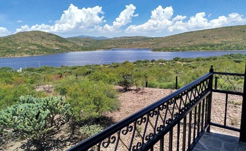 Land in Colón, Santiago de Querétaro, Mexiko 1