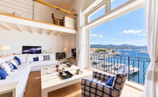 Apartment in Zone Est Diffuse, Saint-Tropez, France 1
