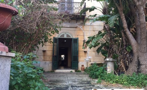 Villa in Zisa, Palermo, Italien 1