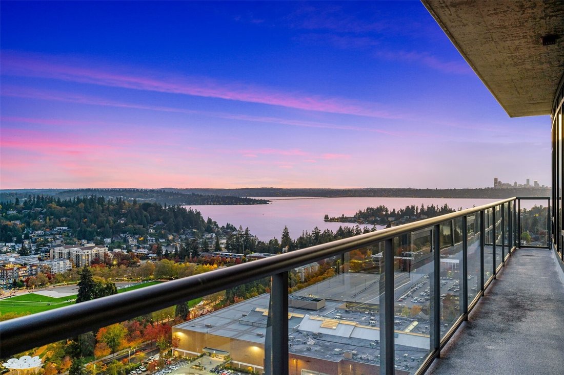 Condo in Bellevue, Washington, United States 1 - 19149744