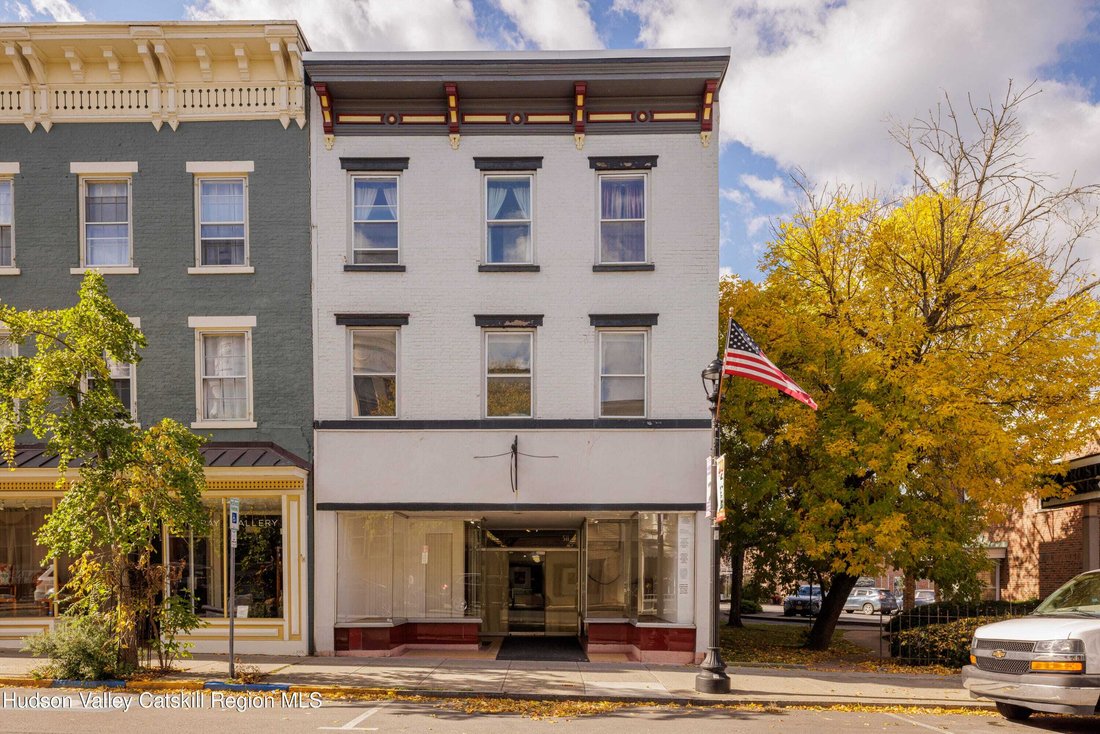 House in Hudson, New York, United States 1 - 19149499