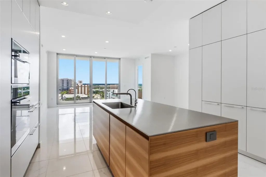 Condo in Sarasota, Florida, United States 3 - 19127927