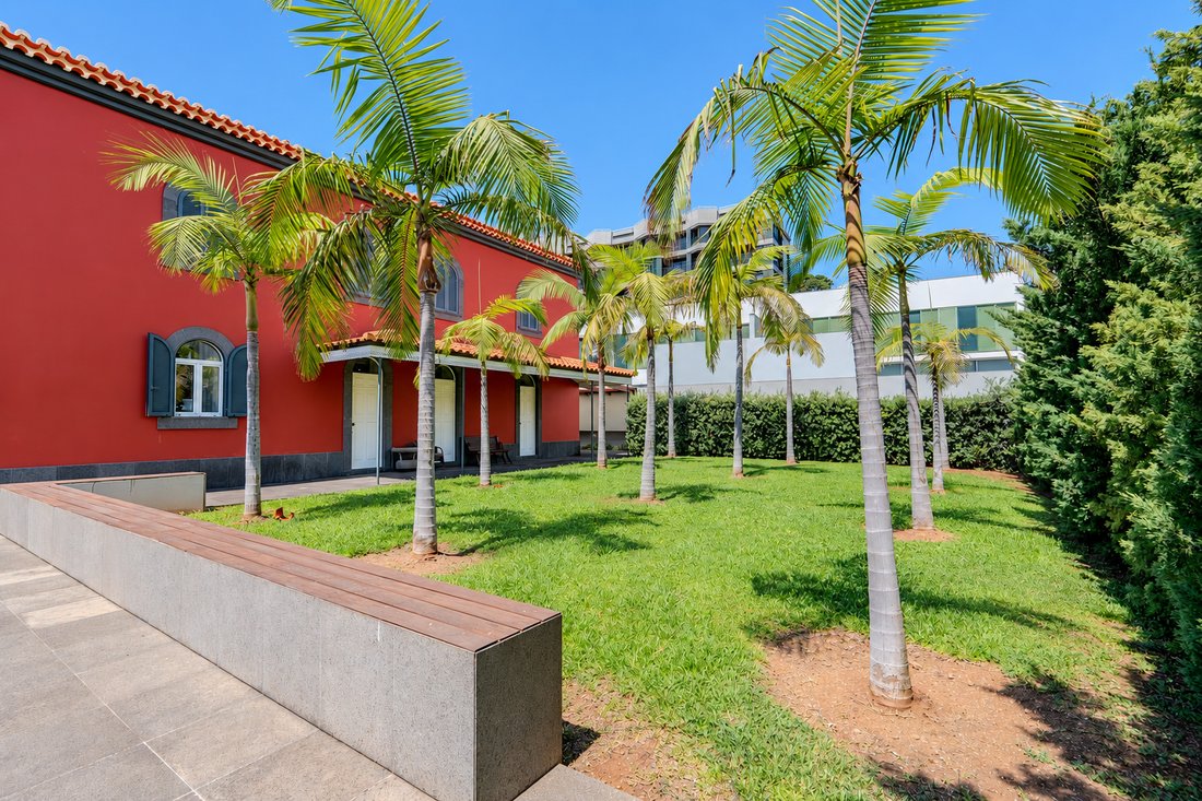 Villa in São Martinho, Autonome Region Madeira, Portugal 2 - 19149514