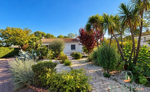 Haus in Les Villages, Royan, Frankreich 1