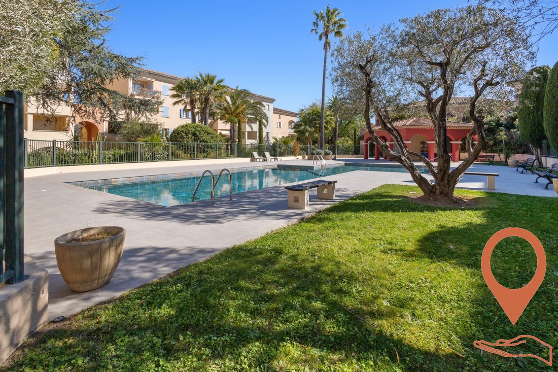 Appartamento a Zone Ouest Urbaine, San Tropez, Francia 1 - 19149617