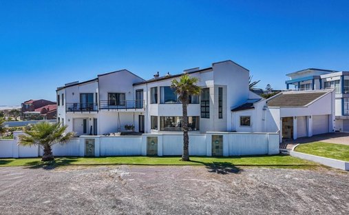 House in Cape Town, Western Cape, South Africa 1