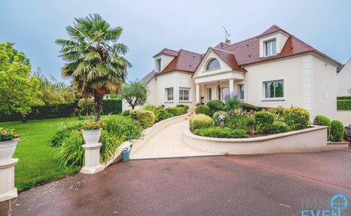 Villa in Ballancourt-sur-Essonne, Île-de-France, Frankreich 1