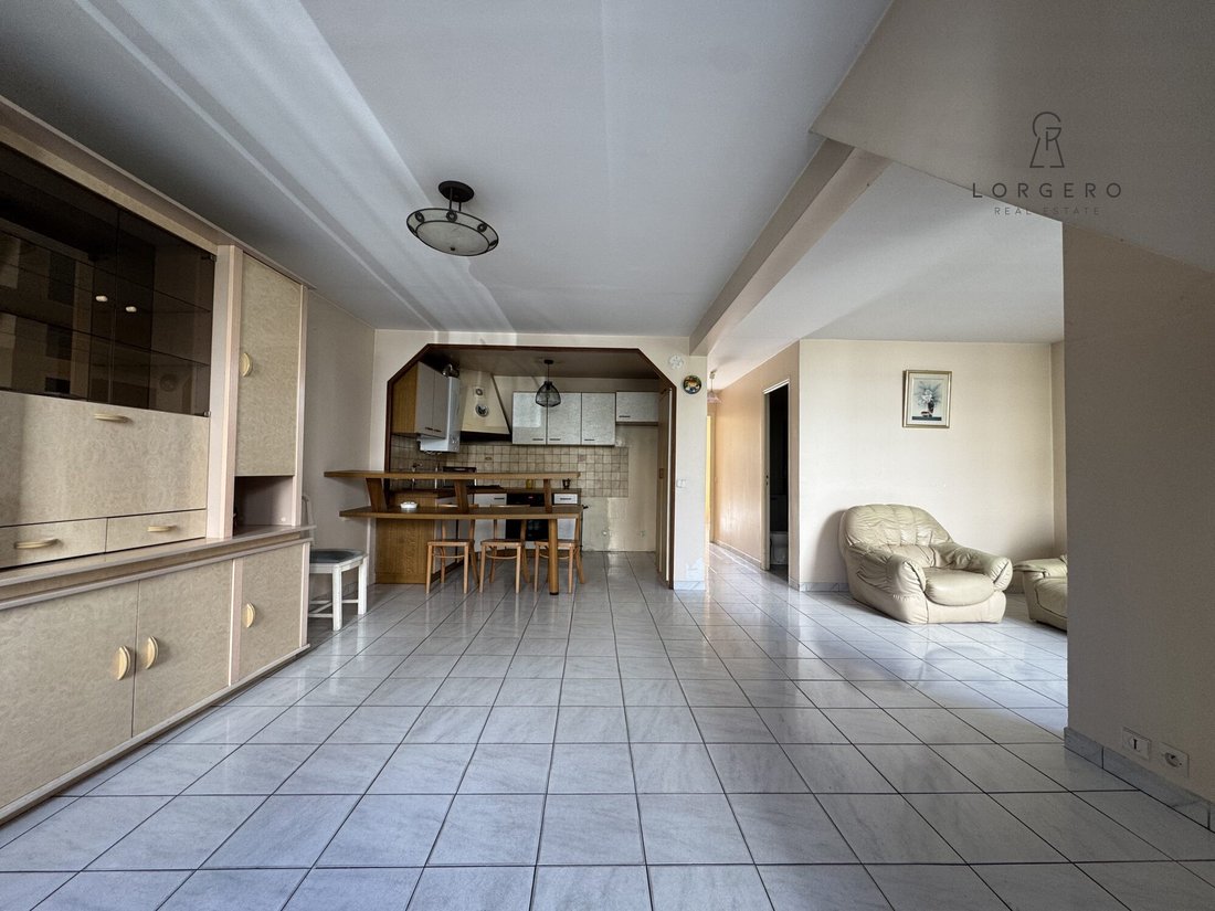 House in Arrondissement of Bobigny, Ile-de-France, France 3 - 19149719