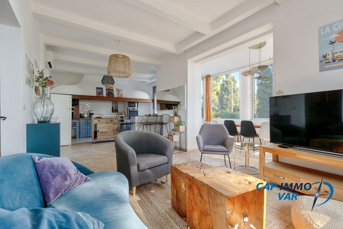 Villa à La Ciotat, Provence-Alpes-Côte d'Azur, France 4 - 19149739
