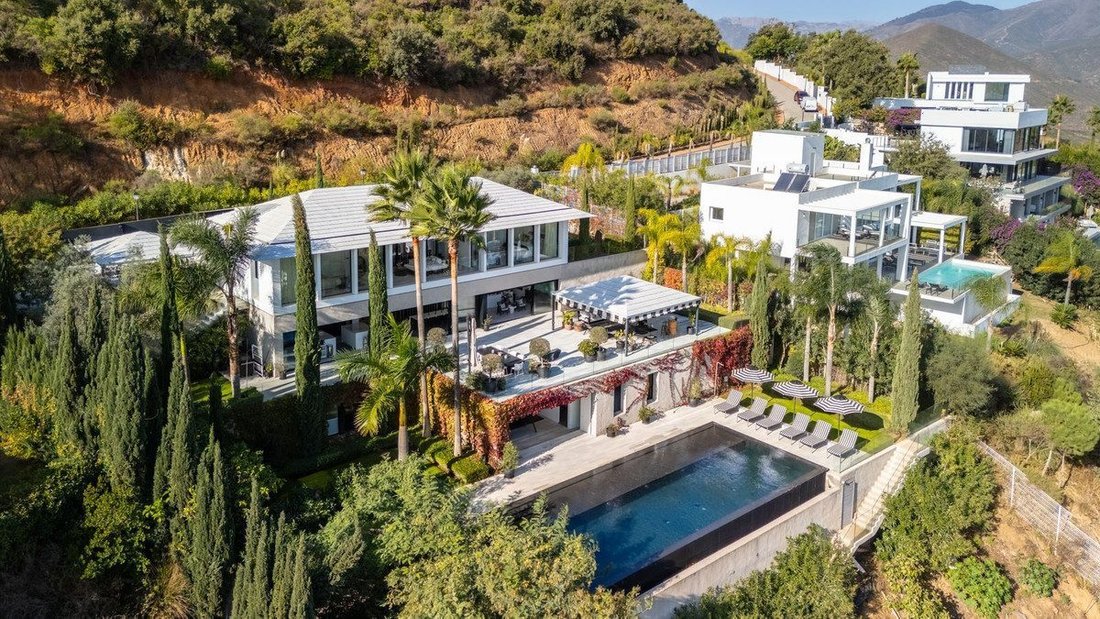 Villa in Elviria-Cabopino, Marbella, Spain 5 - 19150365
