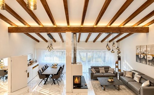 Villa in Conthey, Valais/Wallis, Switzerland 1